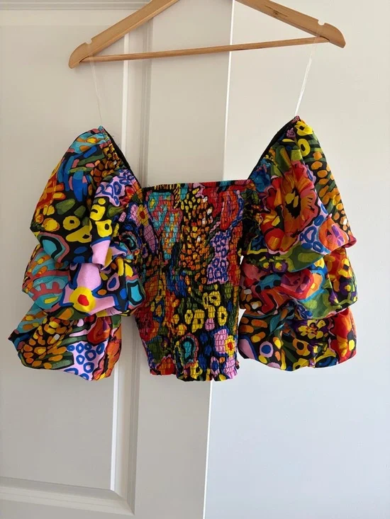 Multicolor Floral Puff-Sleeve Smocked Crop Top - Picture 1 of 1